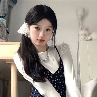 在云端上唱歌海报